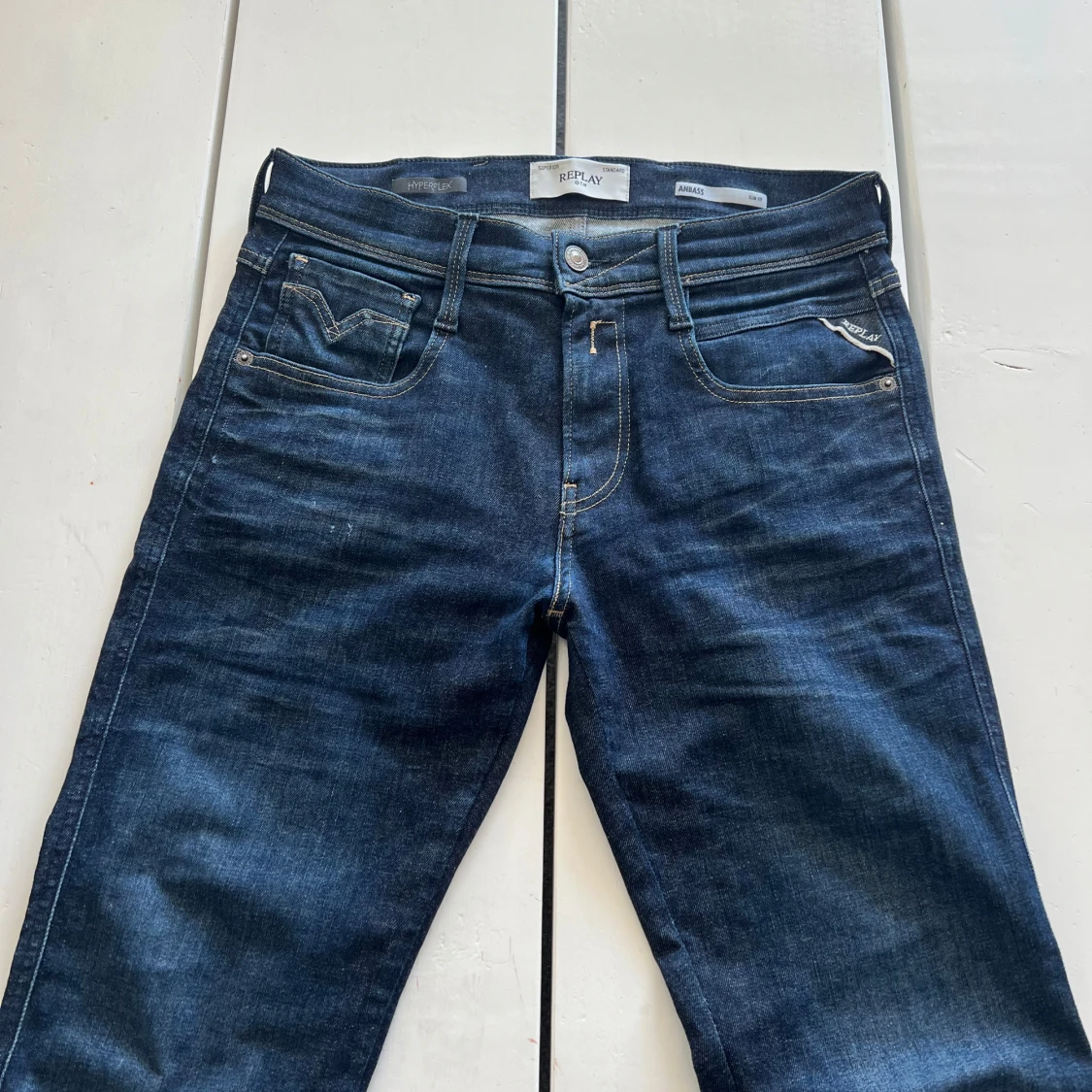 Mörkblå jeans från Replay - 1