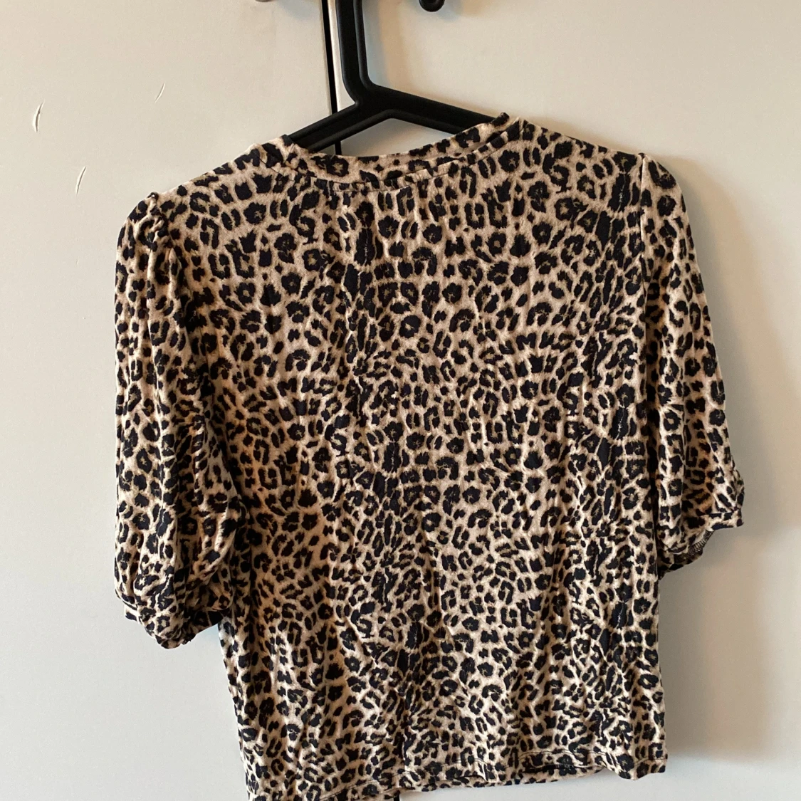 Leopardmönstrad topp från Label Collection - 1