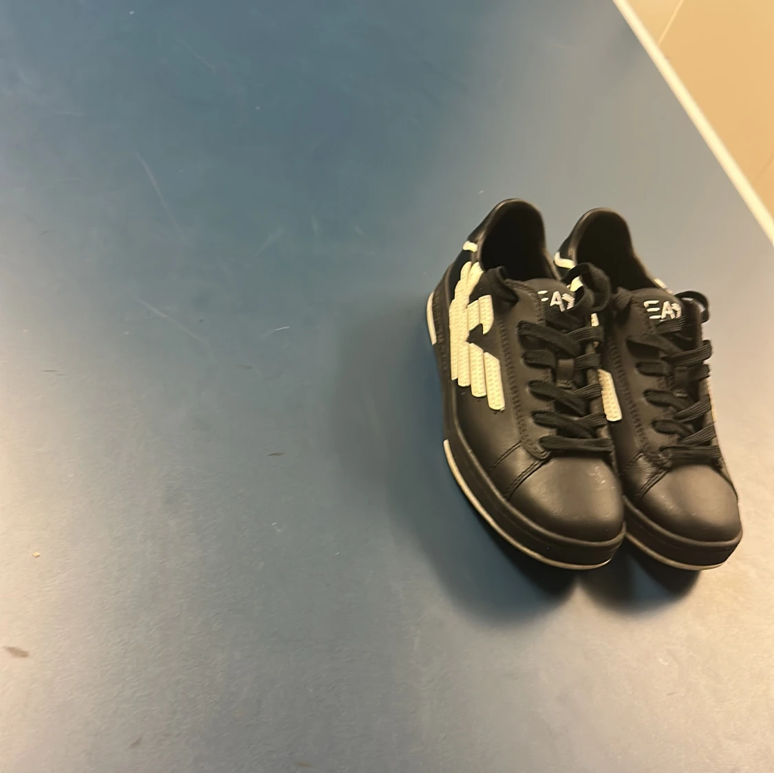 Svarta sneakers från EA7 - 1