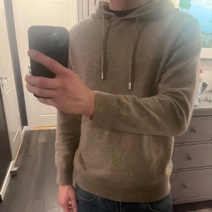 100% Kashmir hoodie herr M - 100% Kashmir hoodie från Kashlet, storlek M