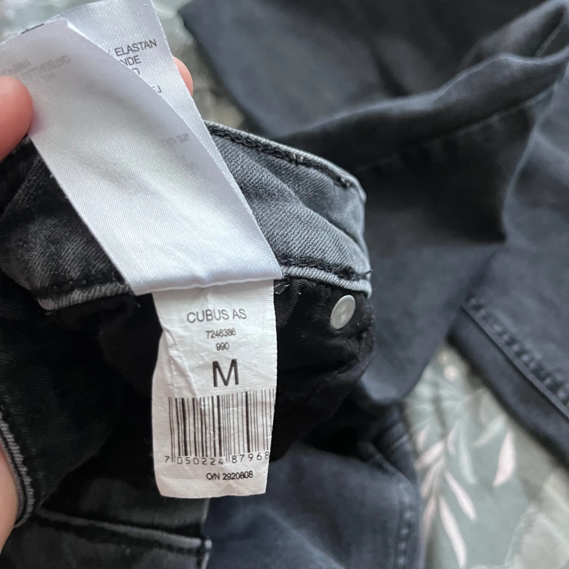 Svarta bootcut jeans från Cubus - 3