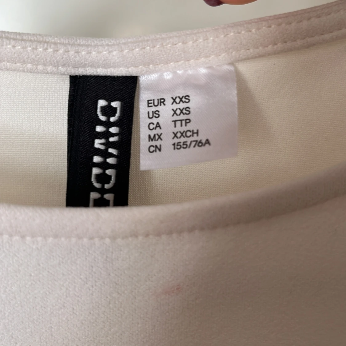 Vit ärmlös klänning från HM - 2