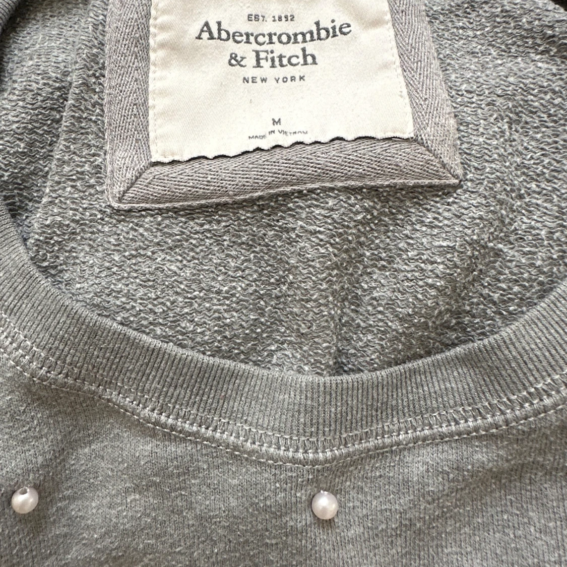Grå sweatshirt med pärlor Abercrombie - 3