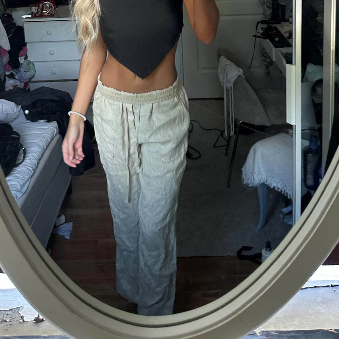 Beiga vida linnebyxor med resår