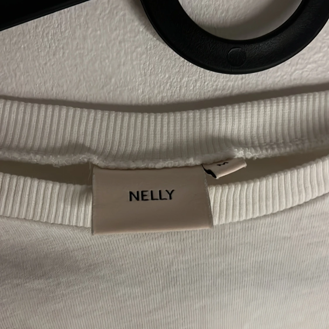 Vit knyttröja från Nelly - 1