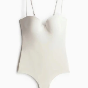 Vit body - Använd 1 gång 