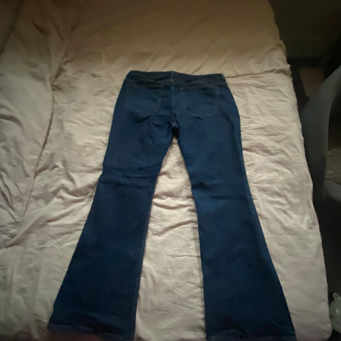 Blå bootcut jeans - 1