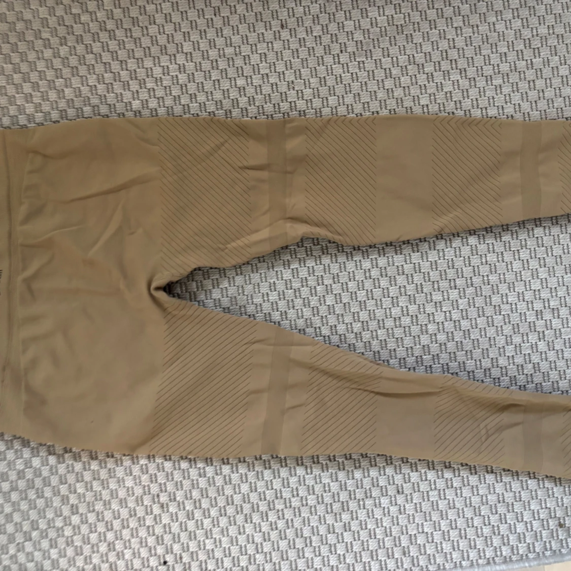 Beige träningstights från Casall L - 1