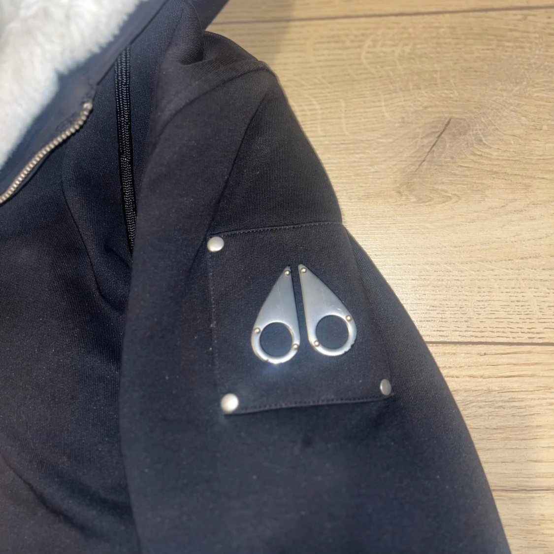 Svart Moose Knuckles jacka - 2