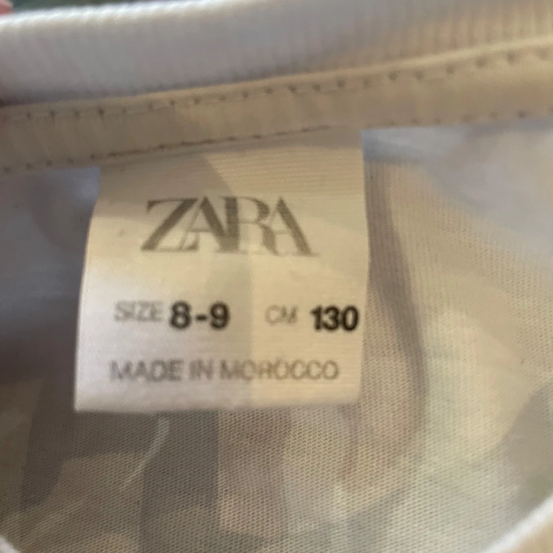 Vit croppad t-shirt med New York-tryck från Zara - 2