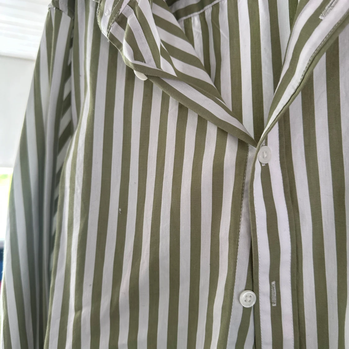 Grön- och vitrandig skjorta från H&M - 2