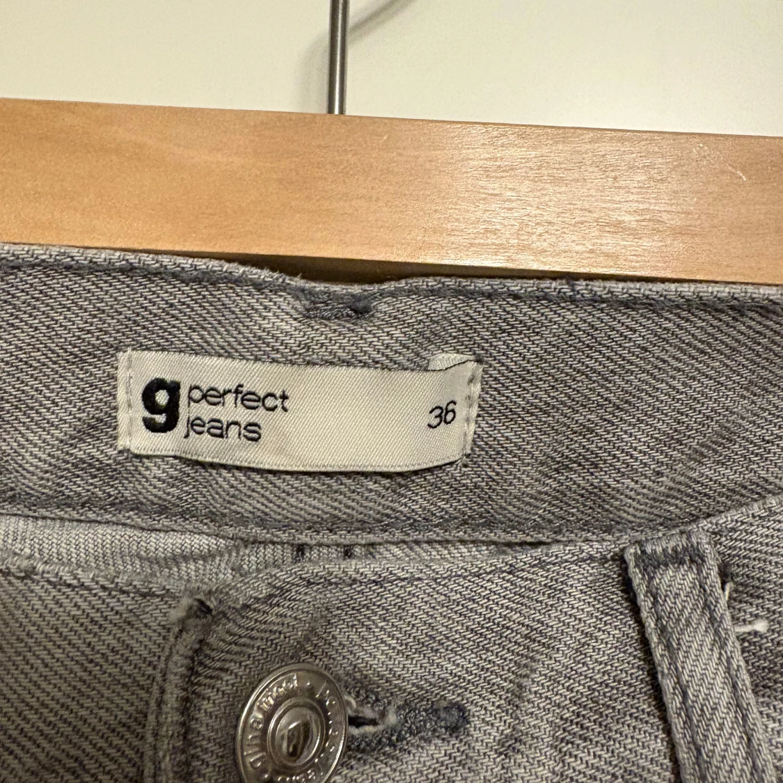 Grå jeans från g perfect jeans - 2