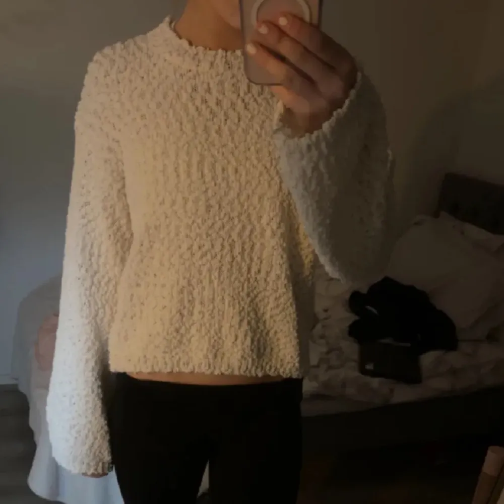 Super fin stickad tröja från hm💓😇. Neuleet.