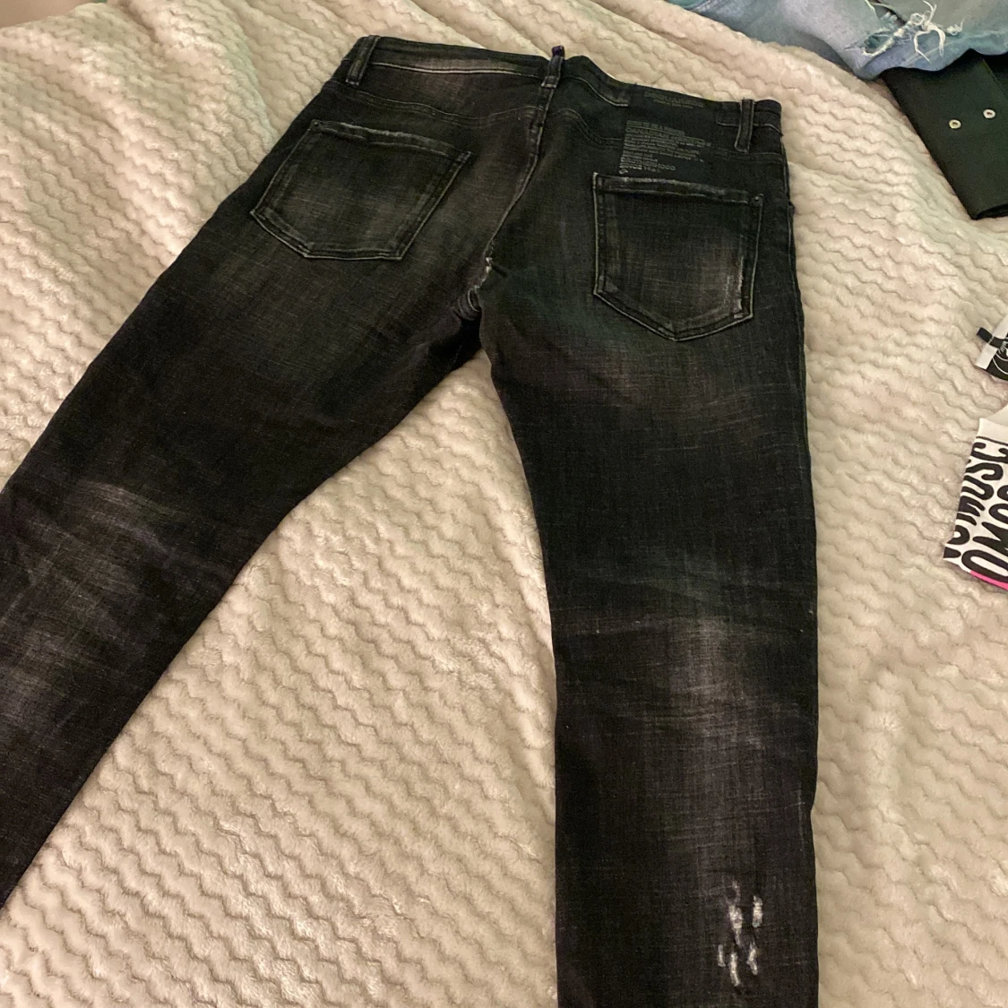 Svarta slitna jeans från Dsquared2 - 1
