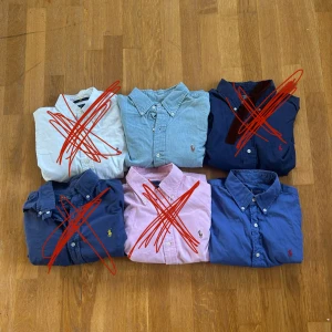 Ralph lauren skjort bundle - Endast 2 kvar nu köpa båda för 500 eller enskilt för 300. Ljus blåa är m den mörk blåa s