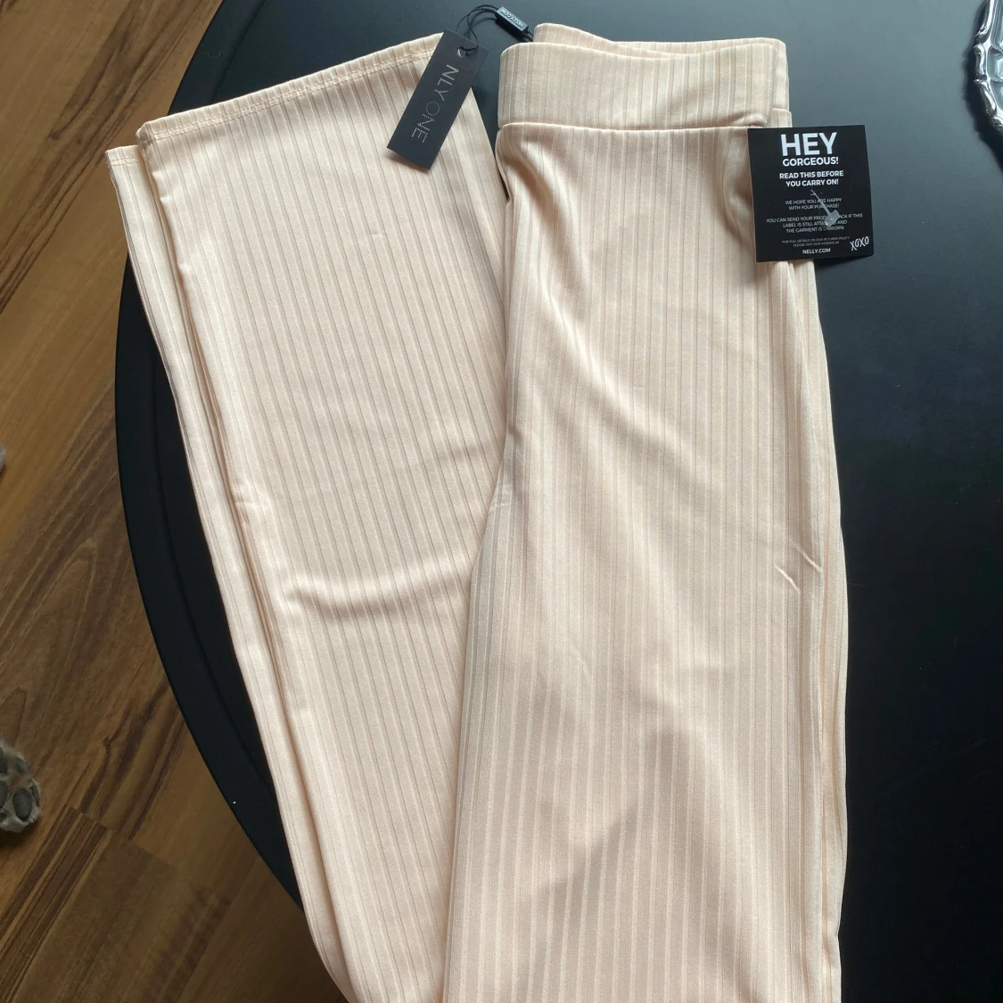 Set croptop/byxor - 3