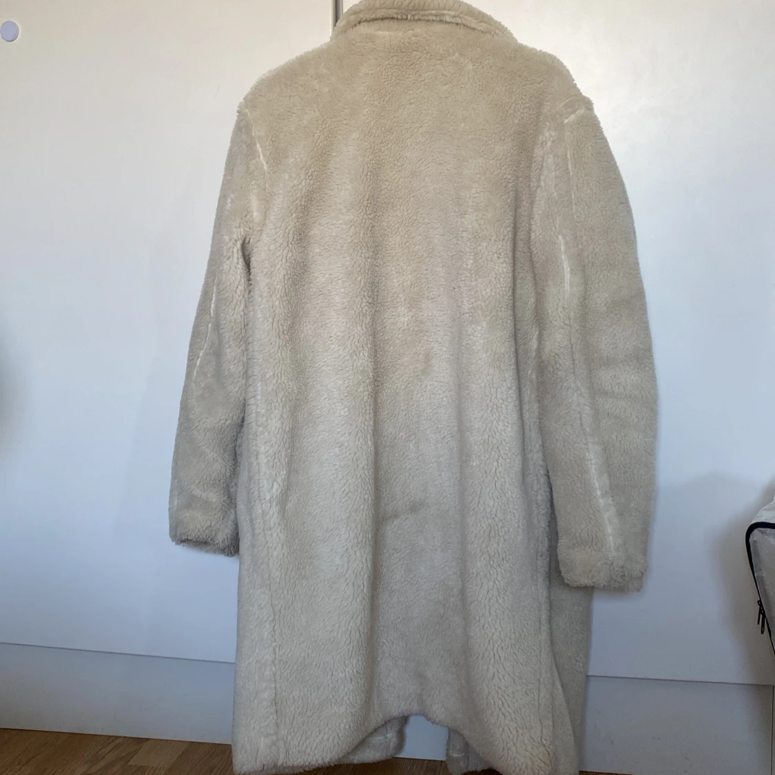 Beige teddyjacka från Trendyol - 1