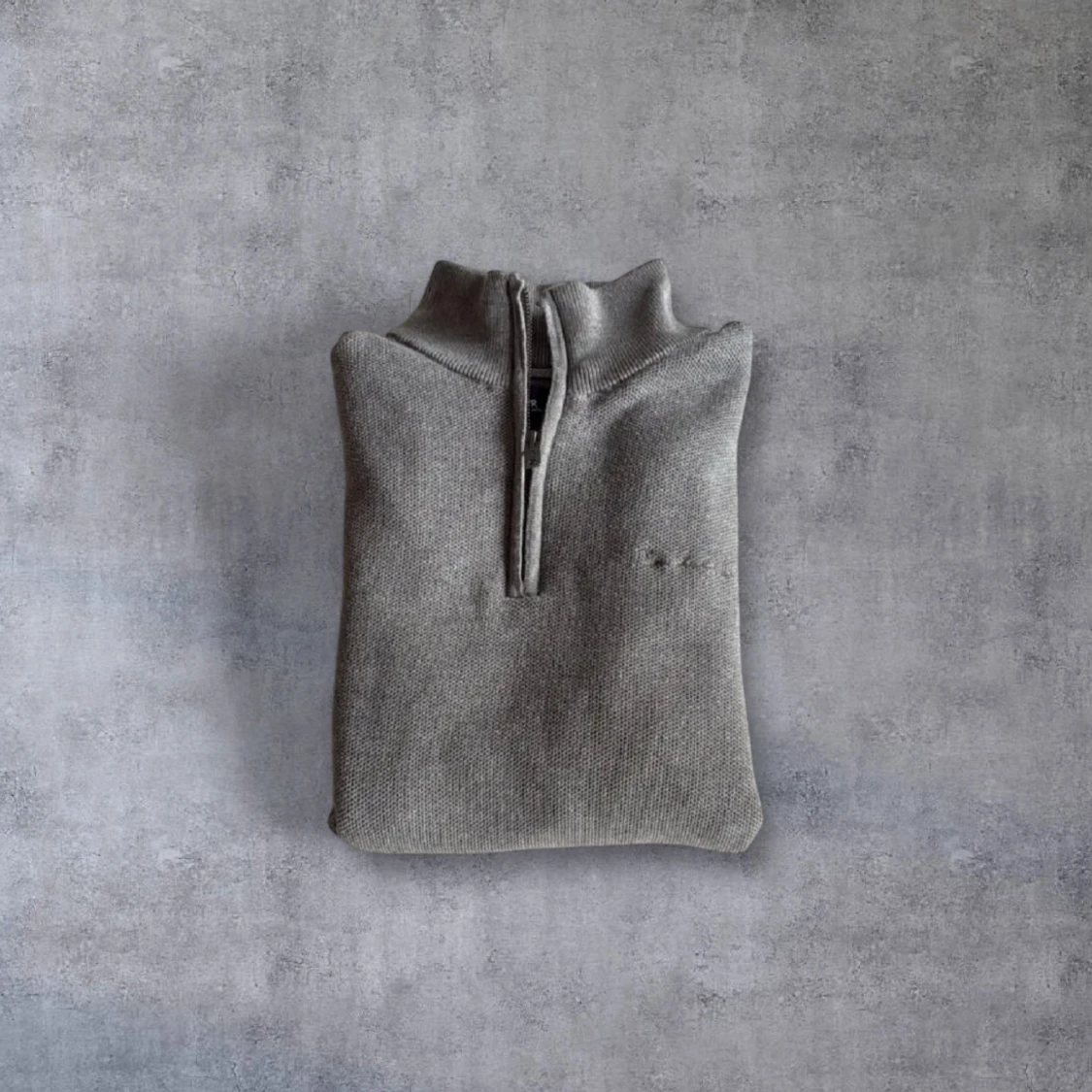 Grå tröja med halv dragkedja från Bondelid