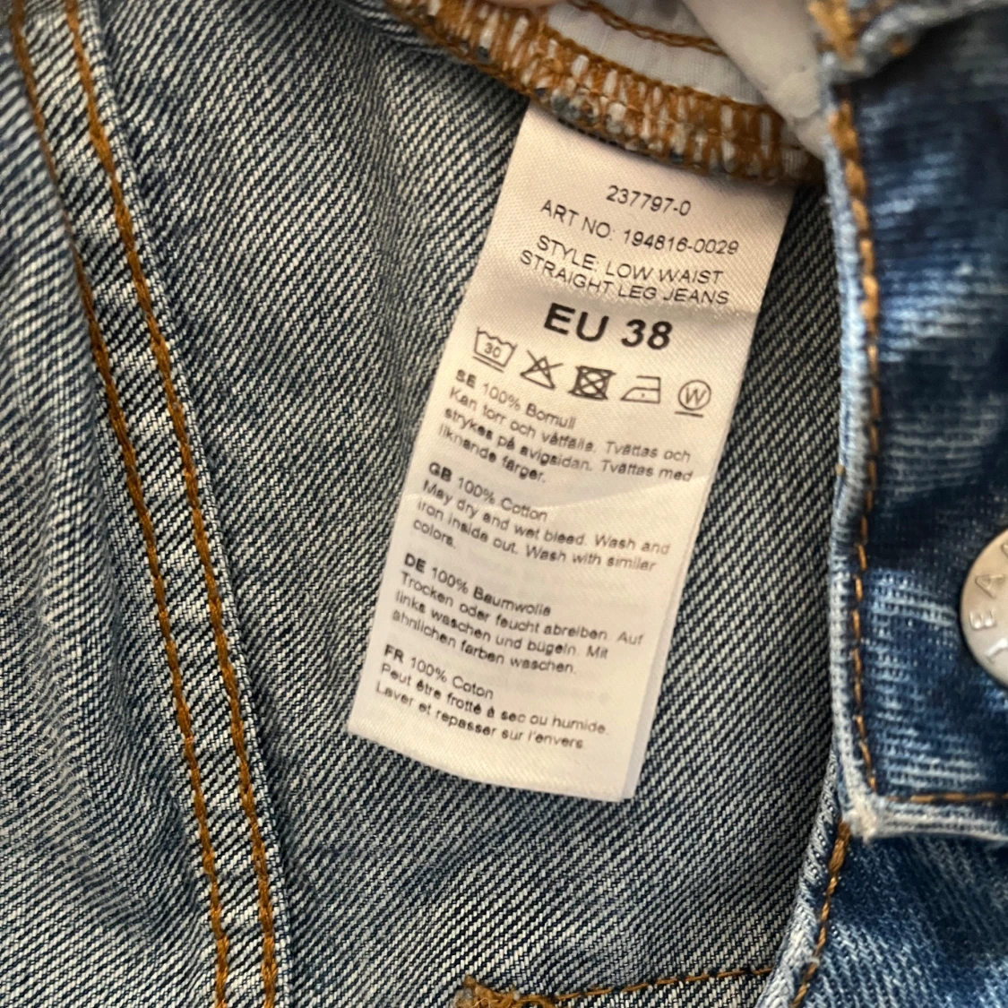 Blå jeans från nelly  - 3