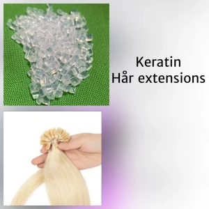 By prisförslag- Keratin för ca 10 st hår extensions - Keratinpärlor för att fästa hår extensions. Perfekt för dig som vill sätta i eller underhålla löshår hemma. Pärlorna är genomskinliga och används tillsammans med värmetång för att smälta och fästa hårstrån. För ca 10 st extensions. 