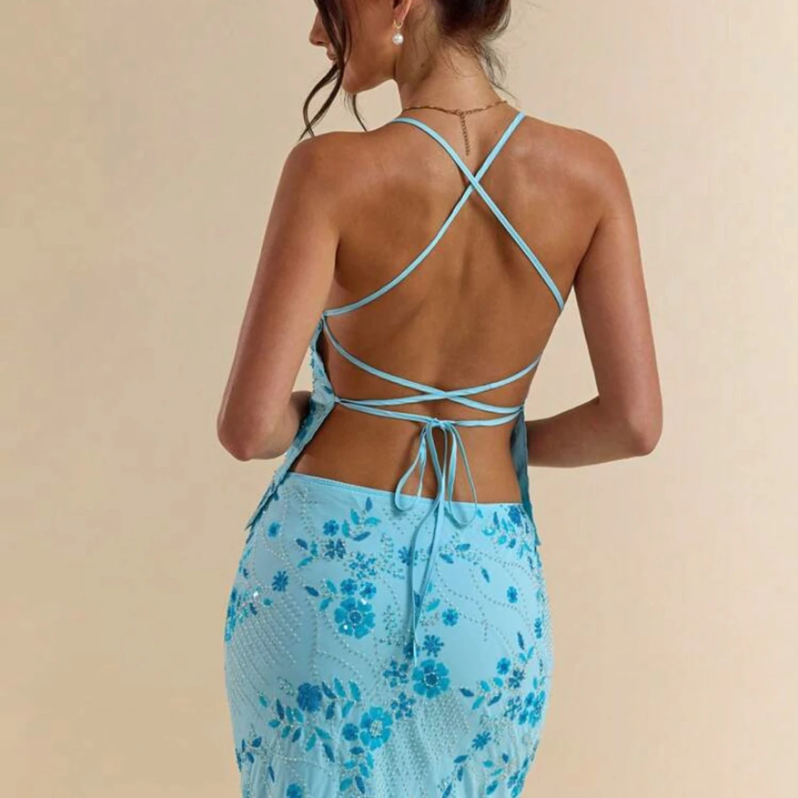 Blommig blå linnetopp med snörning - 1