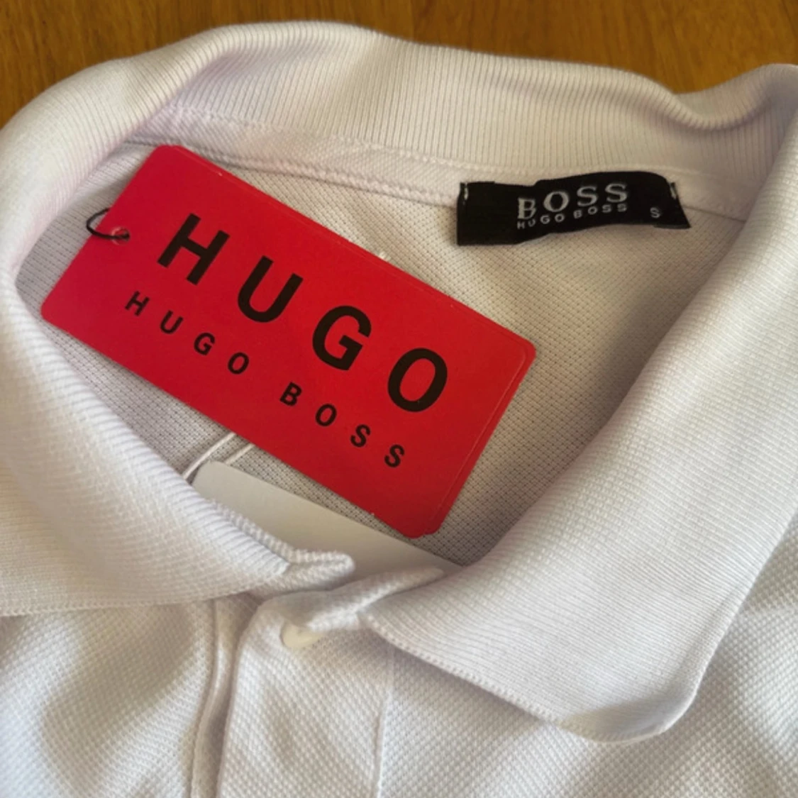 Vit pikétröja från Hugo Boss - 2
