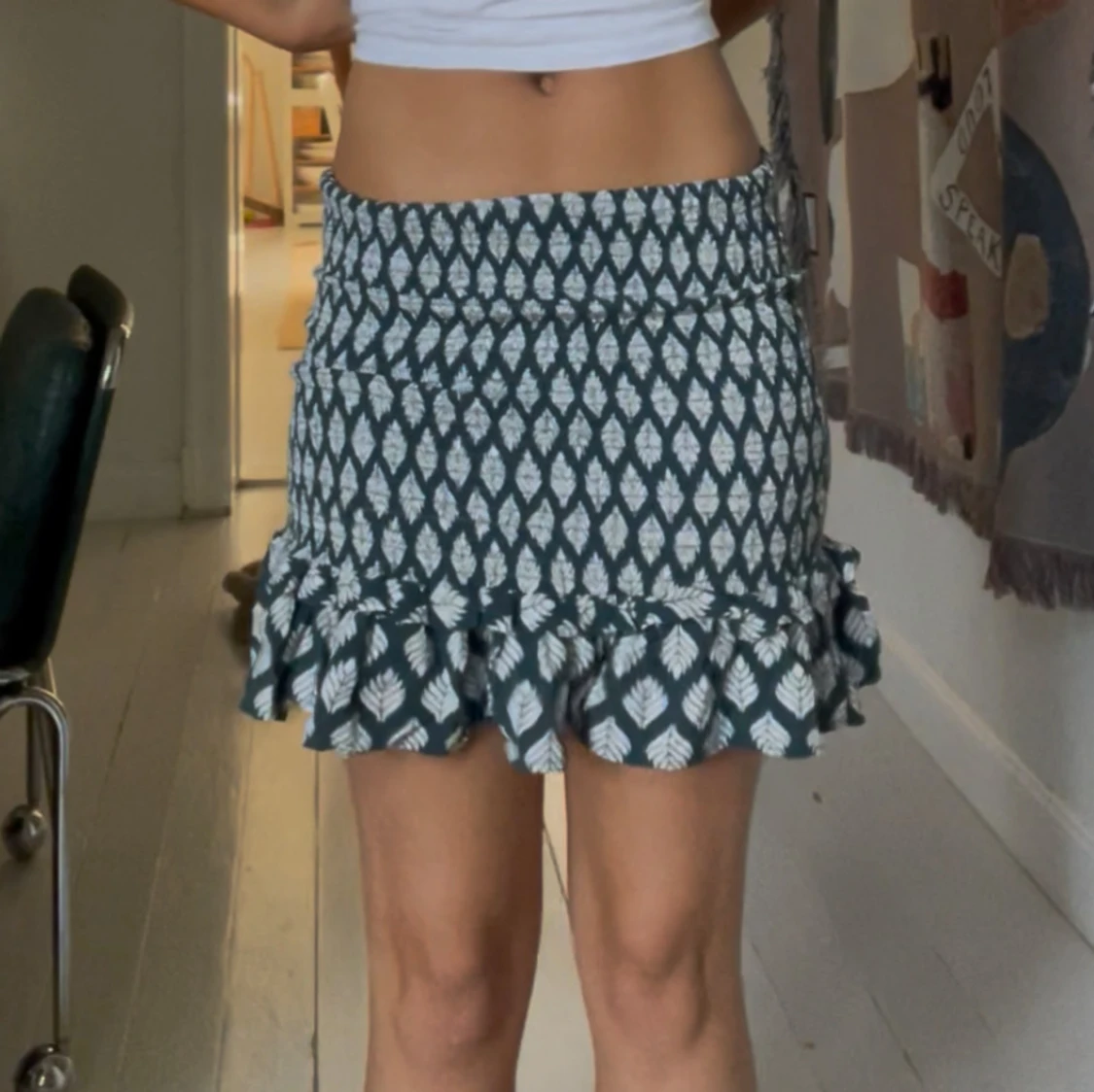 Mönstrad volangkjol i bomull - 1