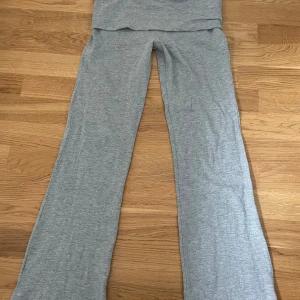 Yoga pants - Säljer yoga pants använda några gånger men precis som nya!