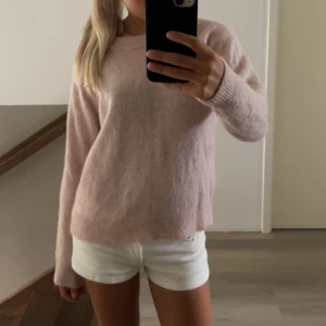 Rosa stickad  - Stickad tröja i storlek xs! 