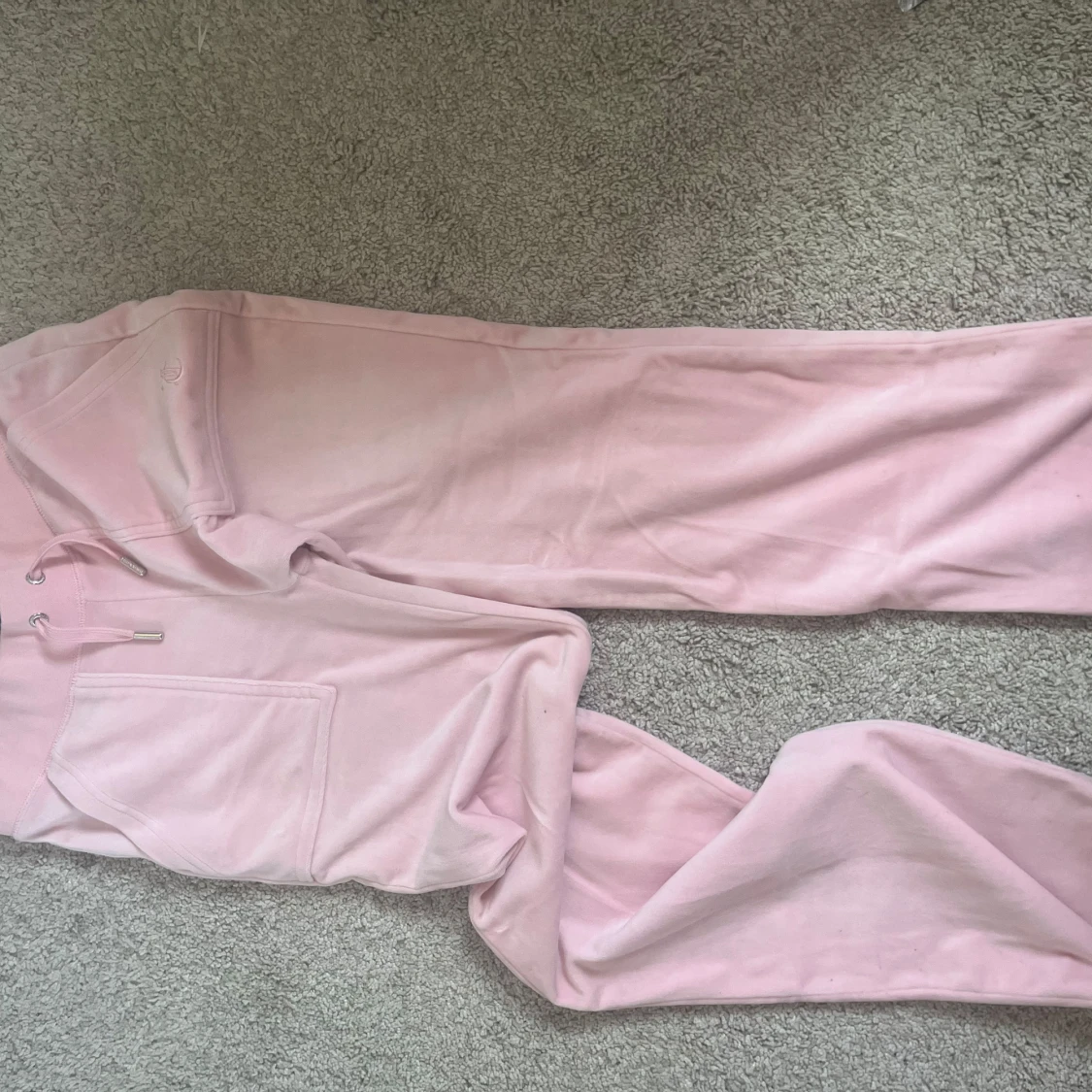 Ljusrosa mjukisbyxor från Juicy Couture