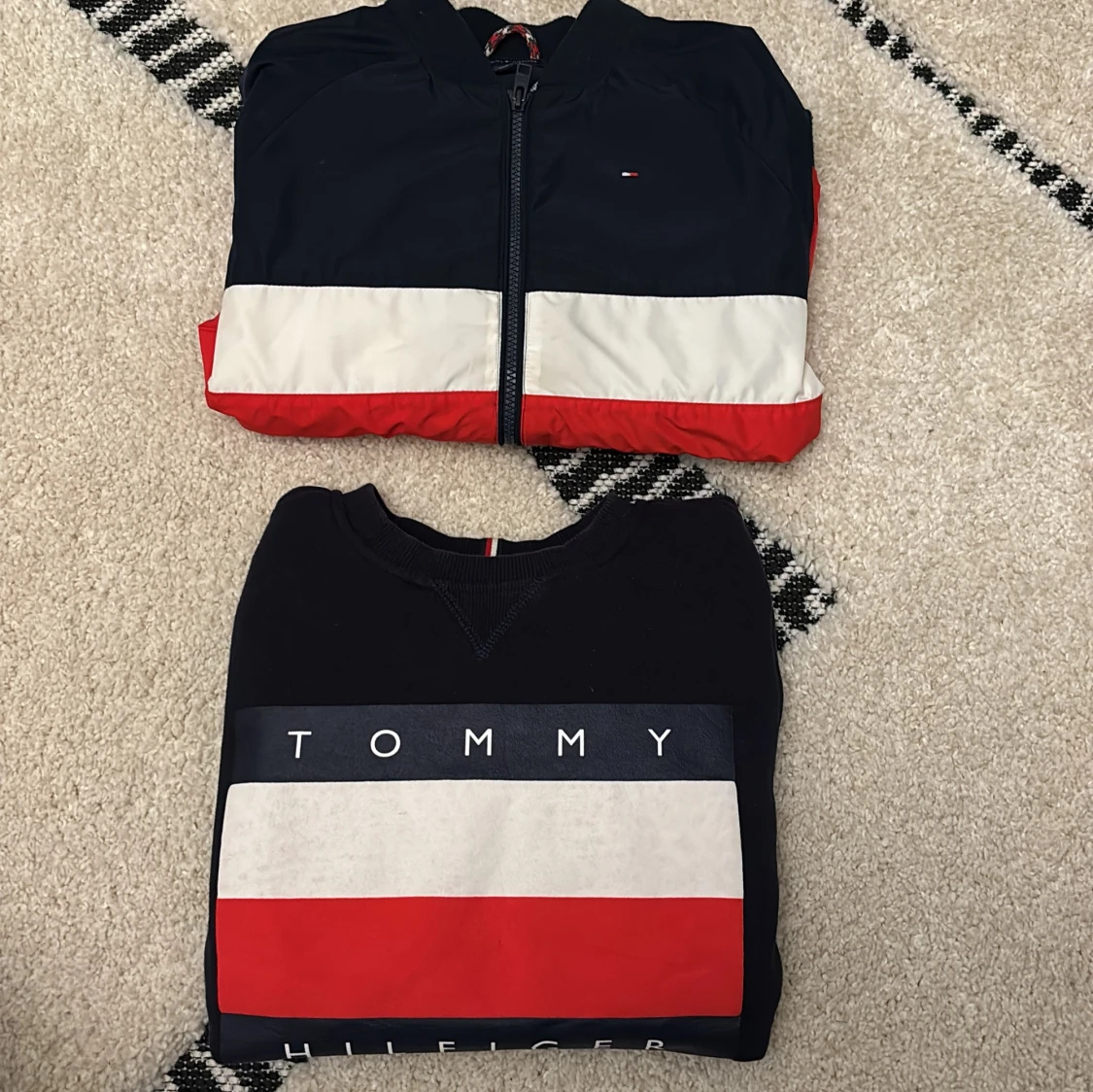 Tommy Hilfiger tröja med logga