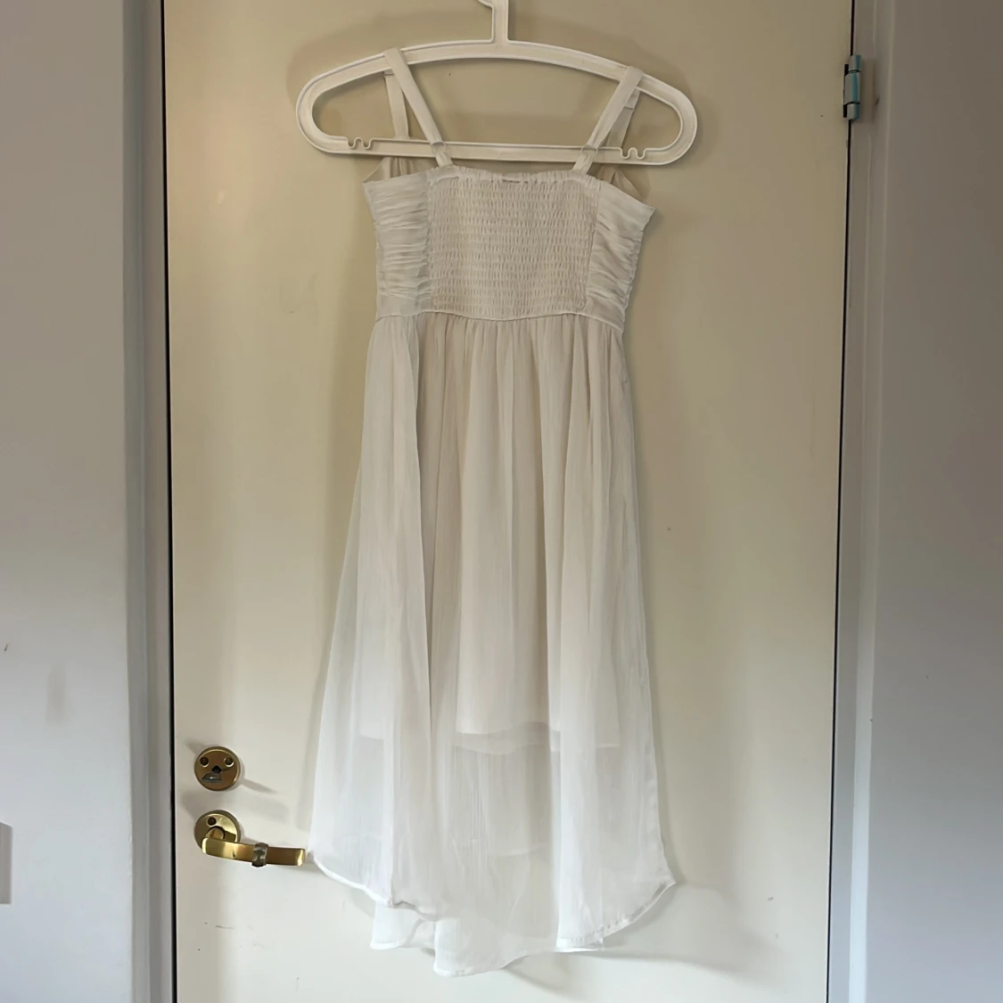 Vit klänning från Lindex, stl 146 - 1