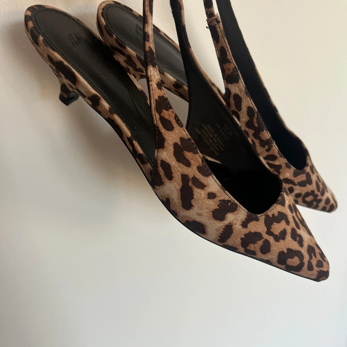 Leopardmönstrade pumps  - 1
