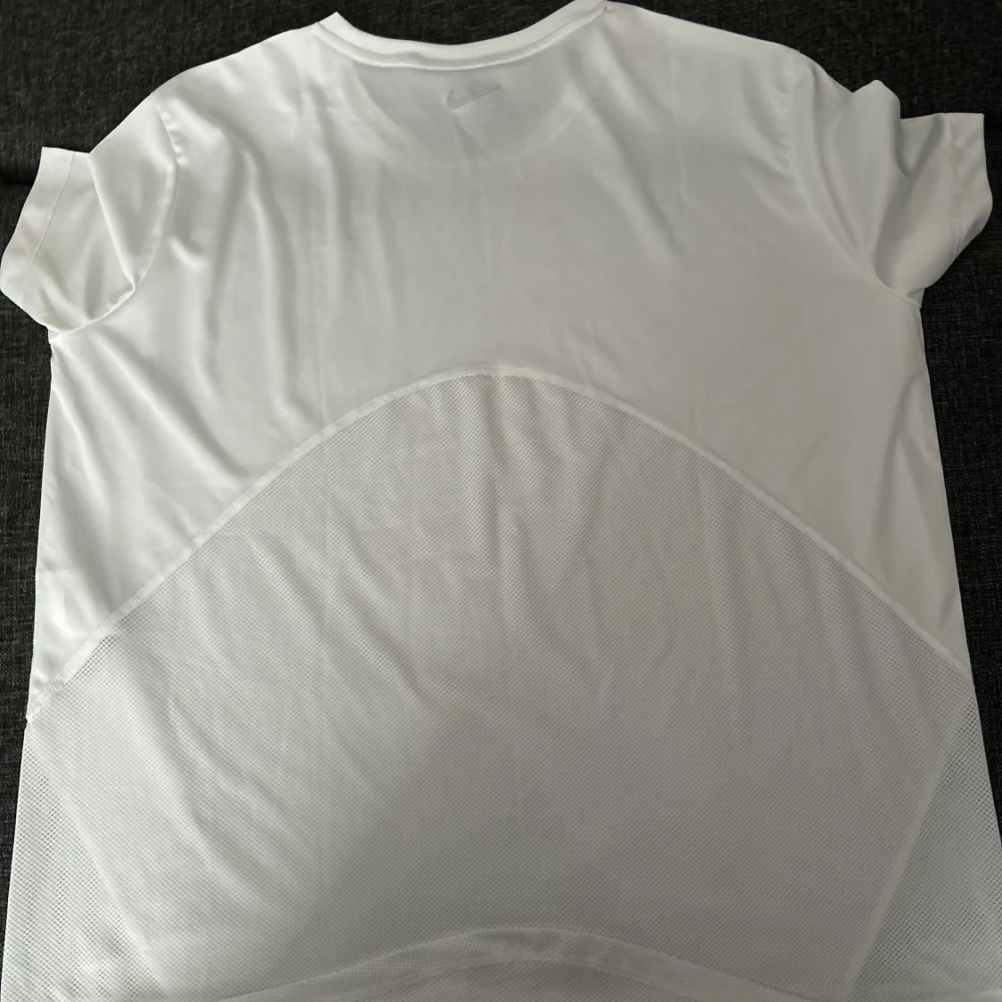 Vit Nike Dri-Fit t-shirt - 1