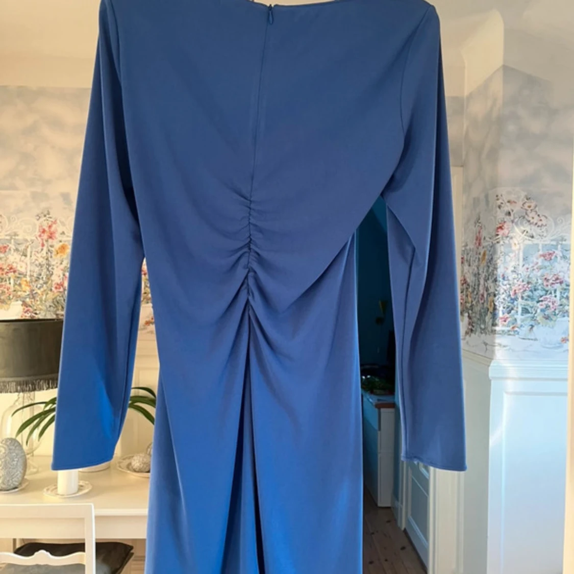 Blå kort klänning från Zara - 4