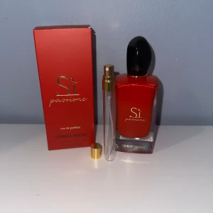 Giorgio Armani Sì Passione parfym - Säljer 10ml samples. Köper du så fraktar jag samma dag!😊🤝🚚