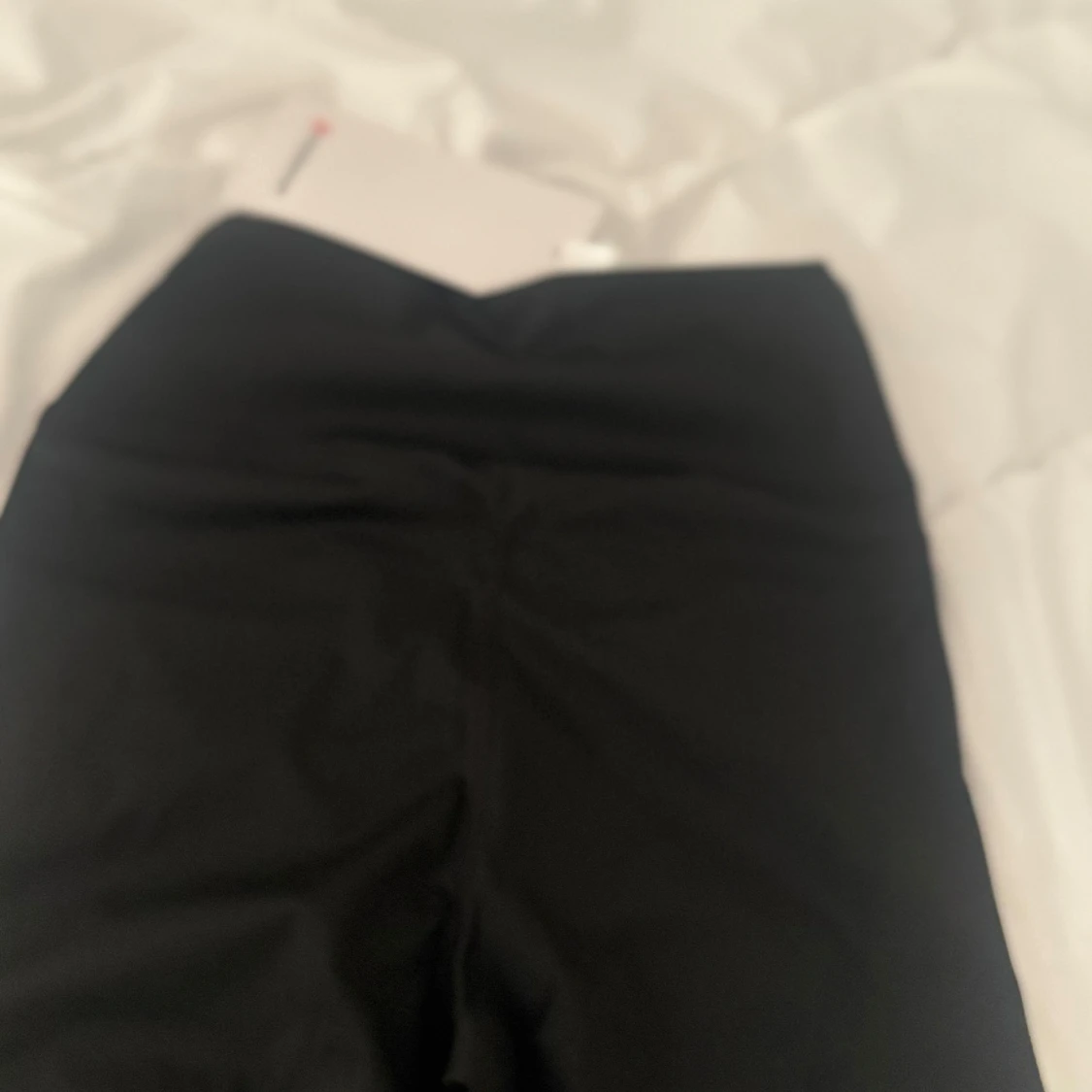 Svart vindjacka från Lululemon - 4