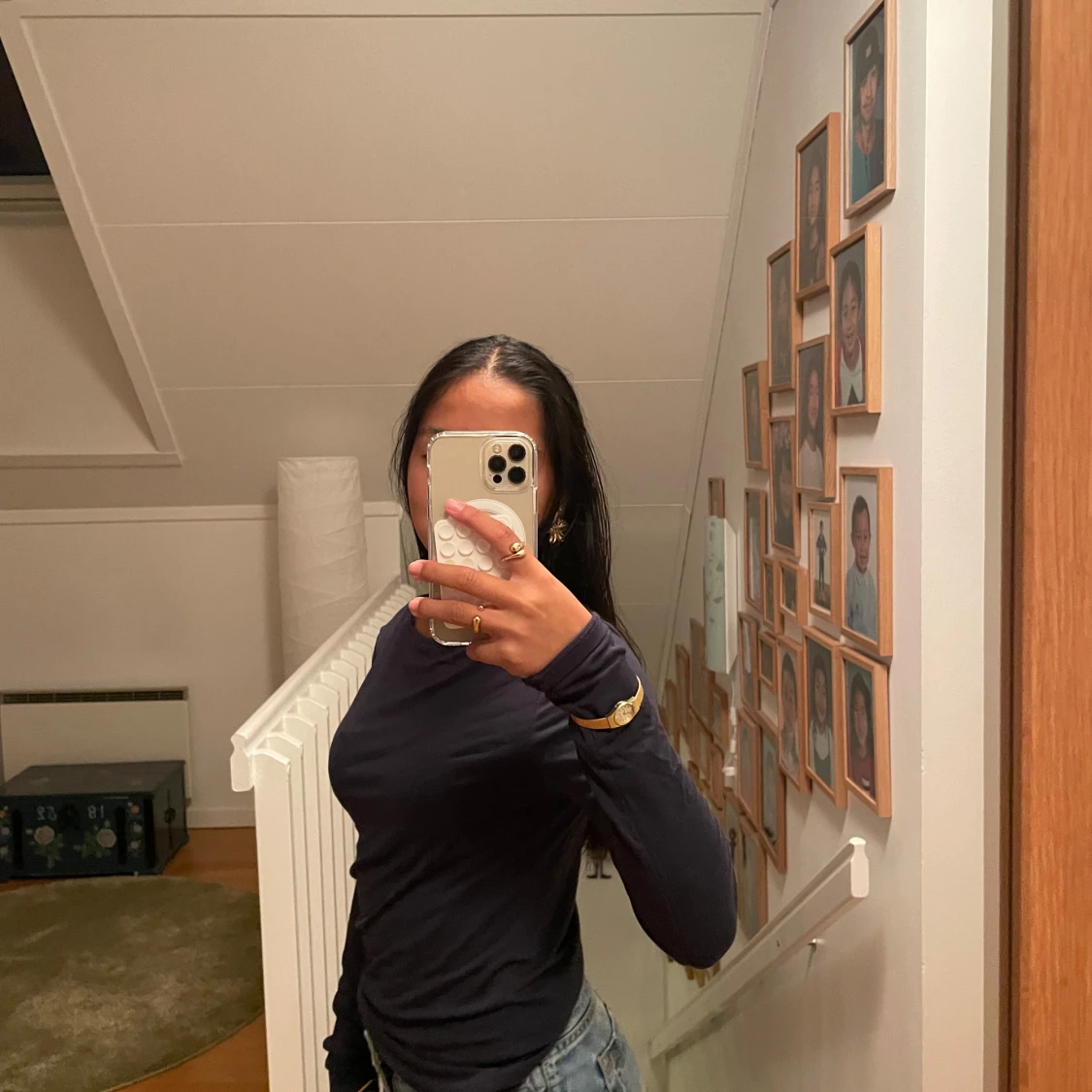 Mörkblå långärmad basic tröja - 1