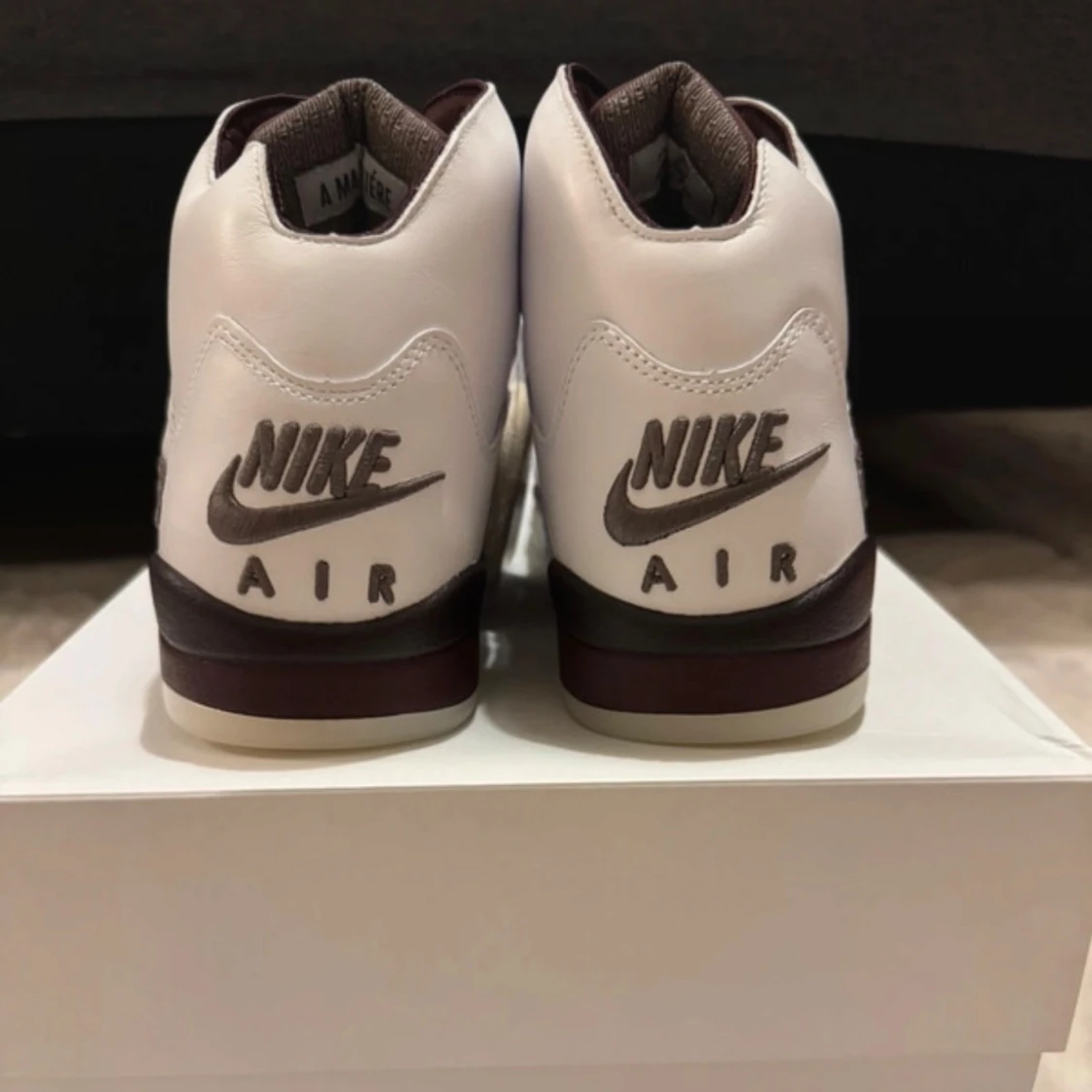 Nike Jordan 5 A Ma Maniére Burgundy Violet ore  - 3