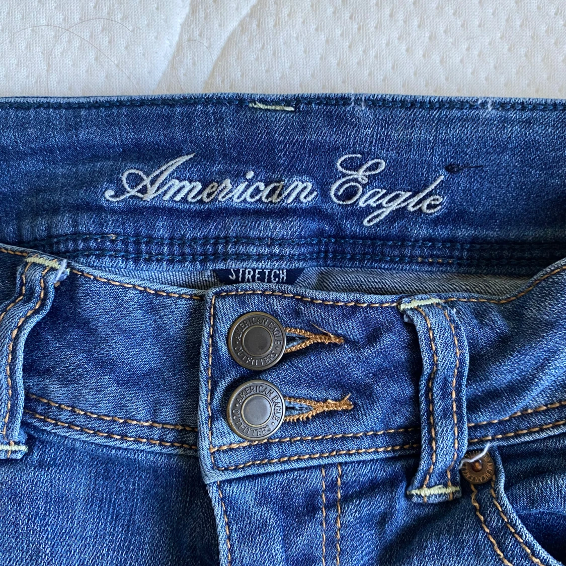 Lågmidjade jeansshorts American Eagle - 1
