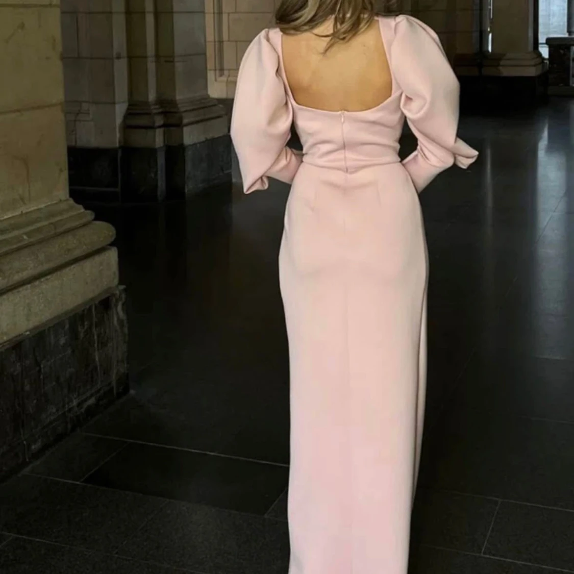 Beige långklänning med puffärmar - 3