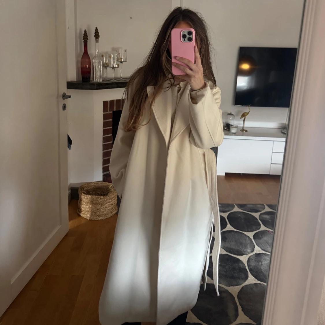 Vit kappa med bälte - 3