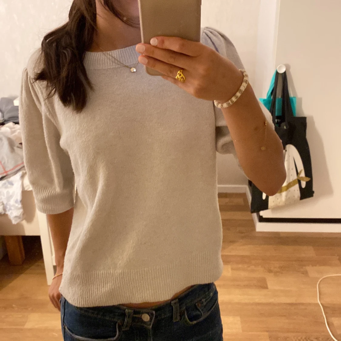 Ljusbeige stickad tröja - 1