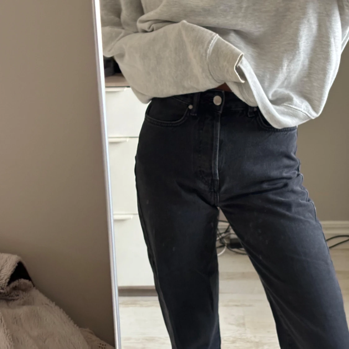 Svarta jeans Bikbok  - 1