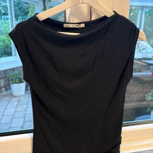 Topp - Topp från lager 157 i xs marinblå