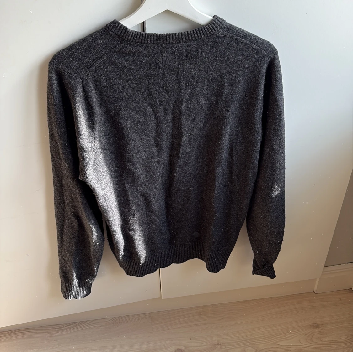 Mörkgrå lammullströja från Brothers - 1