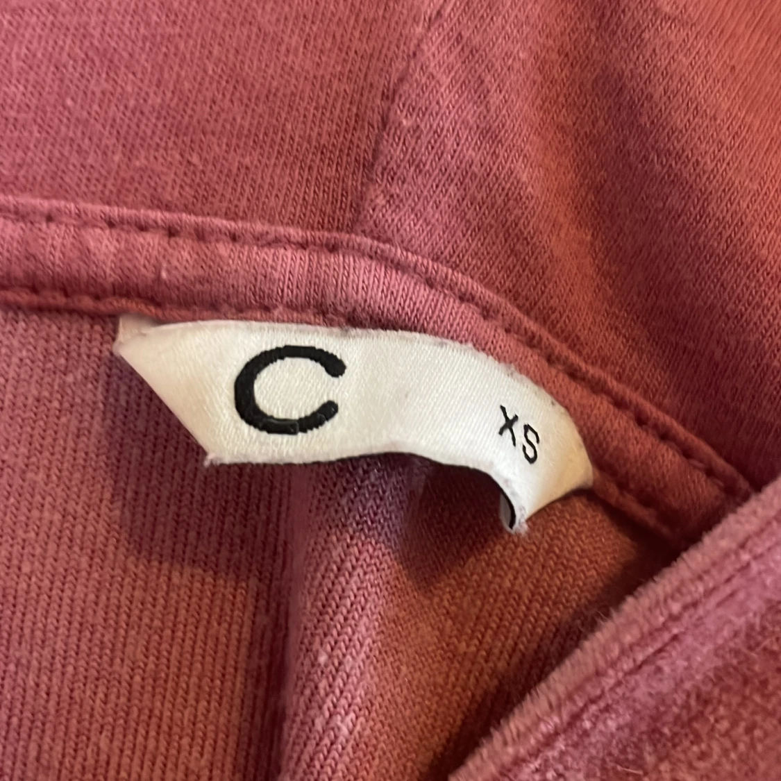 Rosa velour hoodie med dragkedja från  Cubus - 1