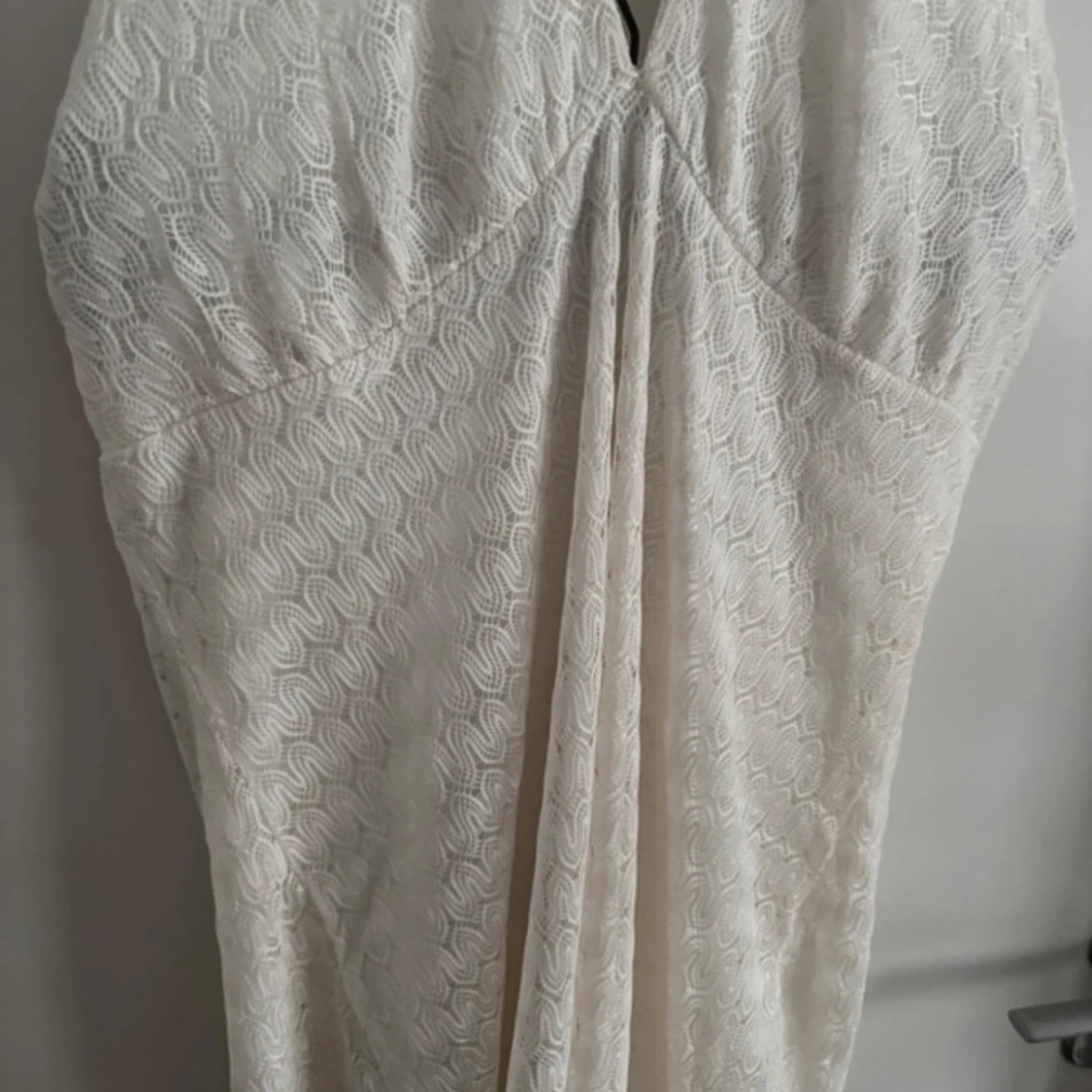 Vit spetsklänning - 2