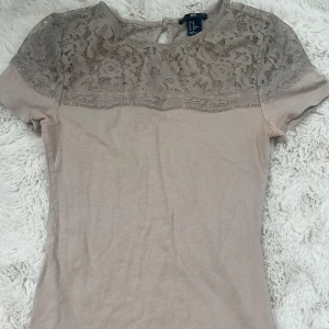 Beige topp - Söt topp