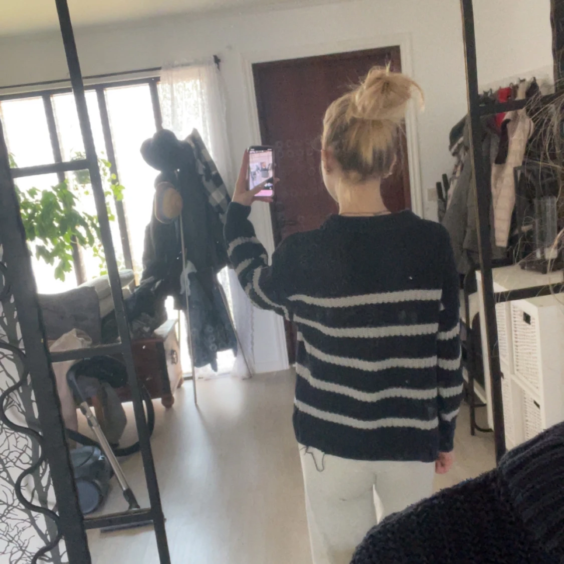 Mörkblå och vit randig stickad tröja från 157 - 1